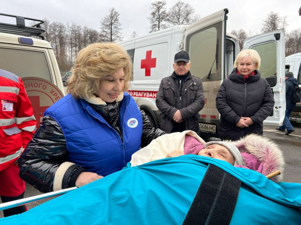 Татьяна Москалькова: 33 жителя Курской области при поддержке Международного Комитета Красного Креста и посредничестве Республики Беларусь эвакуированы в Россию из Украины Татьяна Москалькова: 33 жителя Курской области при поддержке Международного Комитета Красного Креста и посредничестве Республики Беларусь эвакуированы в Россию из Украины