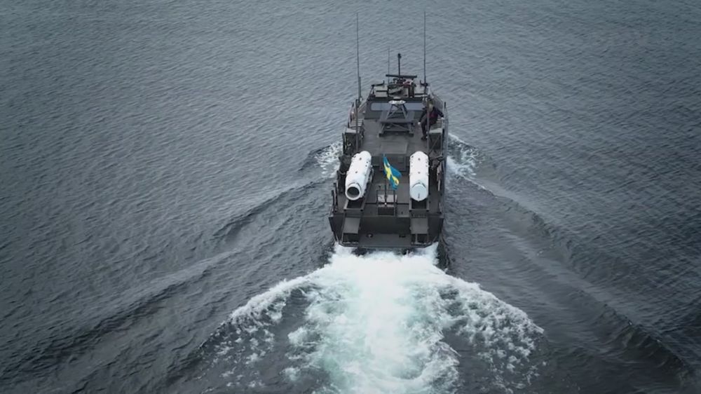 Два майора: Шведские катера CB90 и МБЭКи теперь могут использовать лёгкие торпеды для поражения целей на дистанции