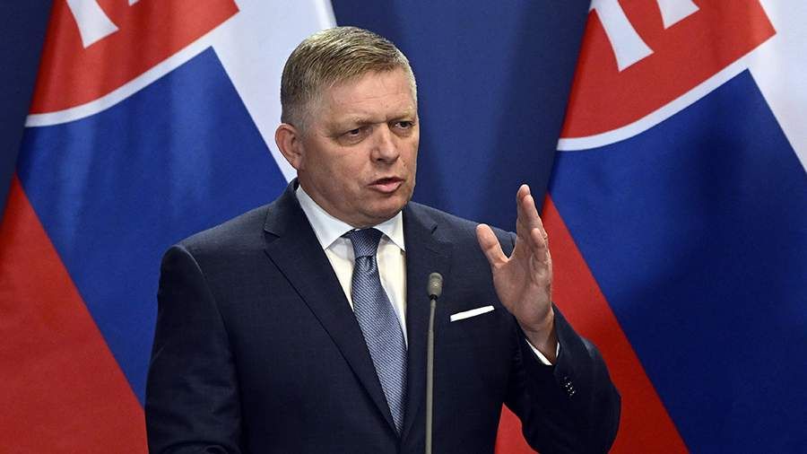 Премьер-министр Словакии Роберт Фицо заявил, что его страна не будет делать никаких пожертвований Украине в области военной помощи и закупок оружия