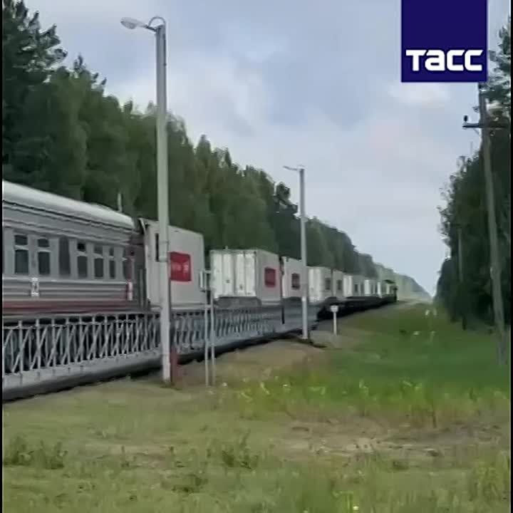    1200   