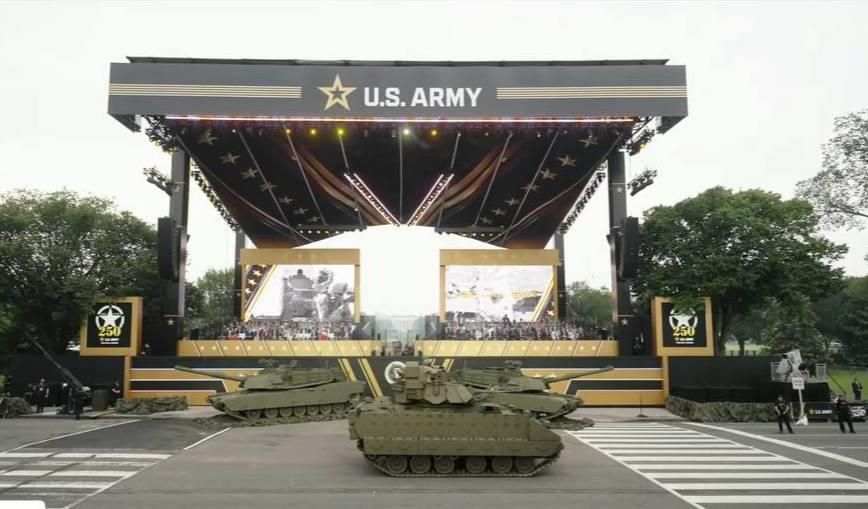  Abrams,  Stryker,  M777     ,       ,    