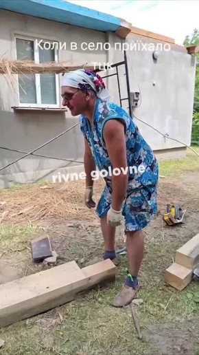 , XXI :    ,    