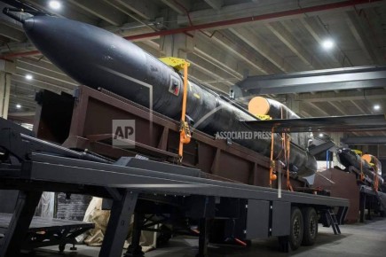  Associated Press   ,        ,          3 