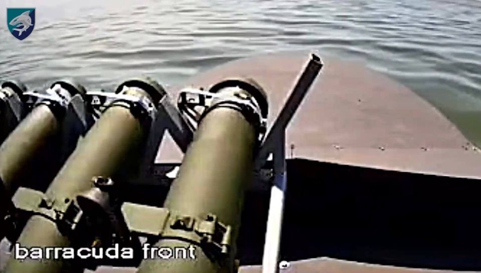   Barracuda,   40-   