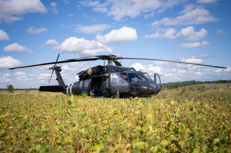    Drek pro Putina       UH-60A Black Hawk