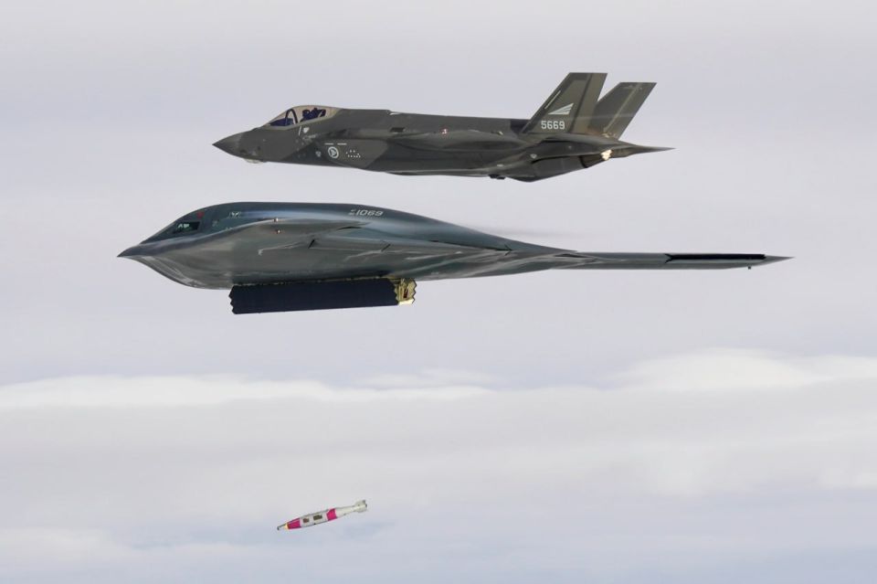      B-2 Spirit  GBU-31     Quicksink