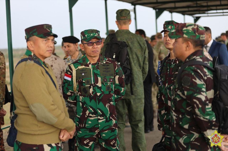 :    ,      &quot;-2025&quot;  Reuters