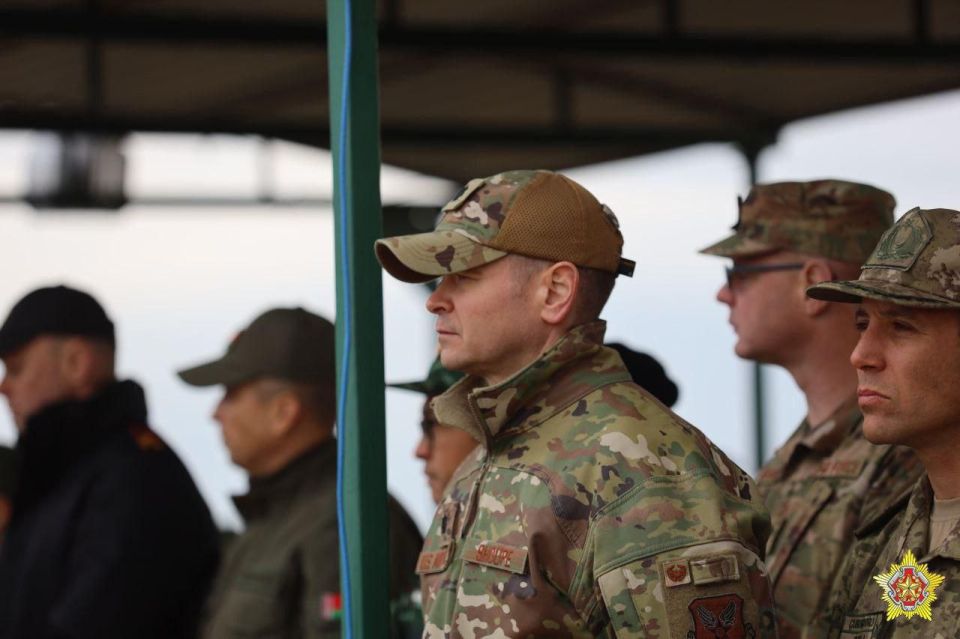 :    ,      &quot;-2025&quot;  Reuters