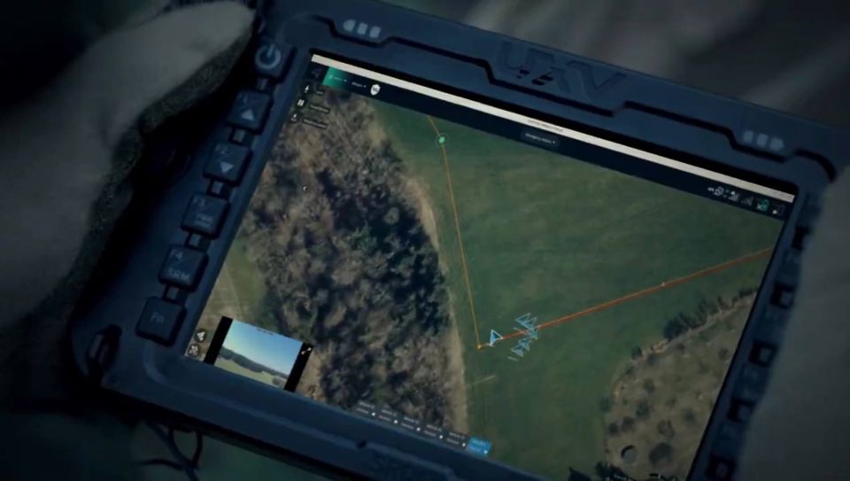   Auterion   Nemyx    ,       