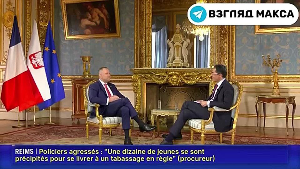          LCI       ,      