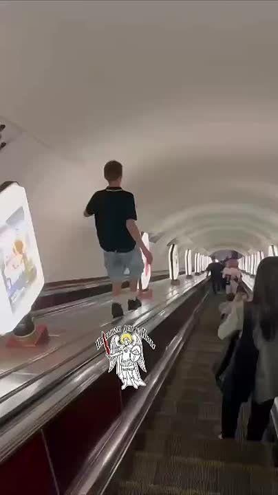      ,      ,   
