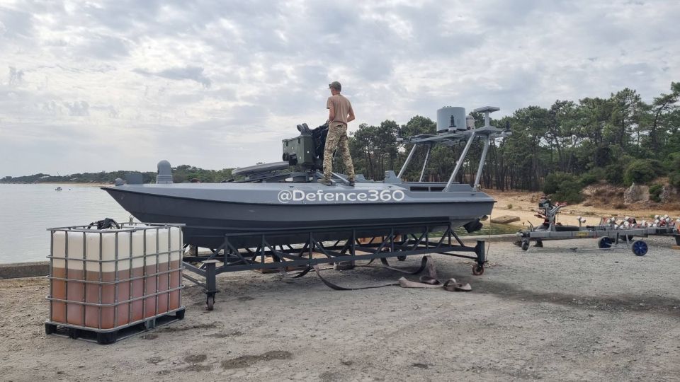  8  25           REPMUS       1200   ,    ,      