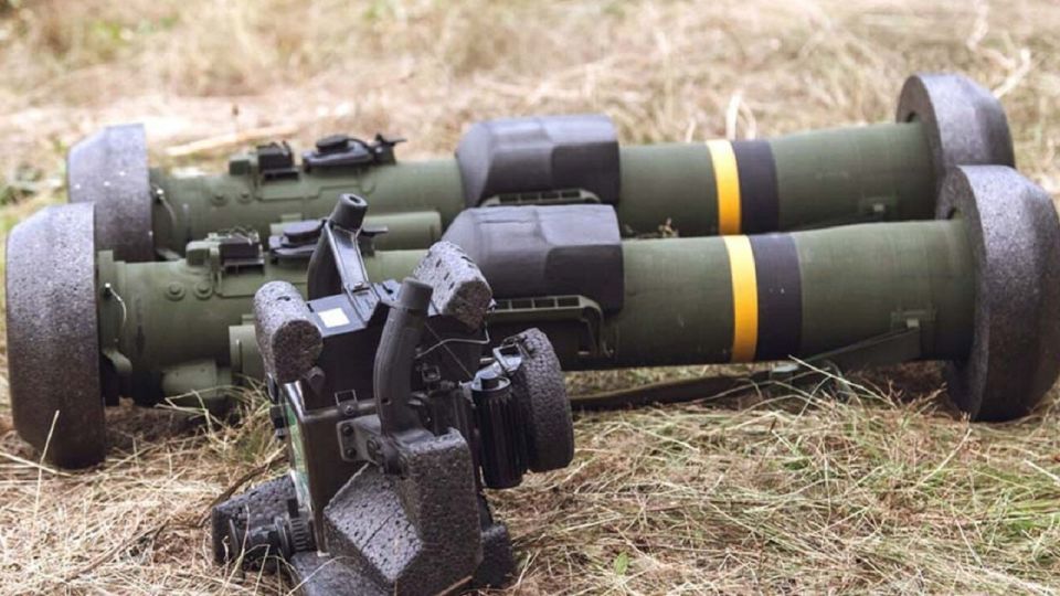  FGM-148 Javelin: -   