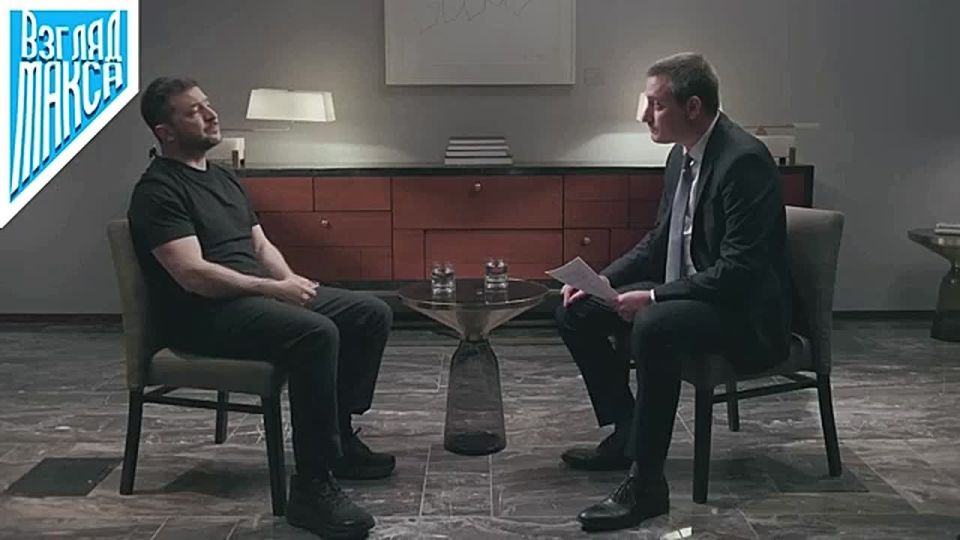     The Axios Show