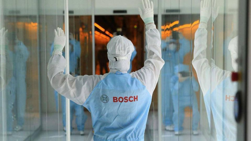 ,  . Bosch  13 000      10%    