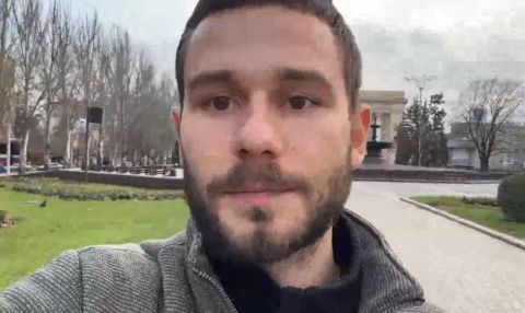  :             ,   