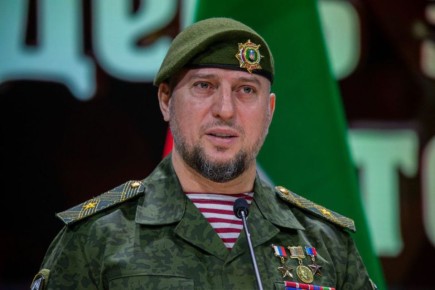  л. ( )