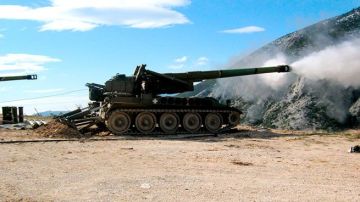 Сообщают, что министерство обороны Греции в ближайшее время намерено по межправительственному соглашению с Чехией продать Чехии для последующей передачи Украине снятые с баланса греческой армии 60 американских 203-мм...