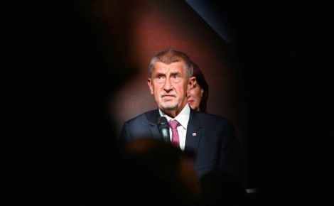           (ANO)                ,  Politico  ...