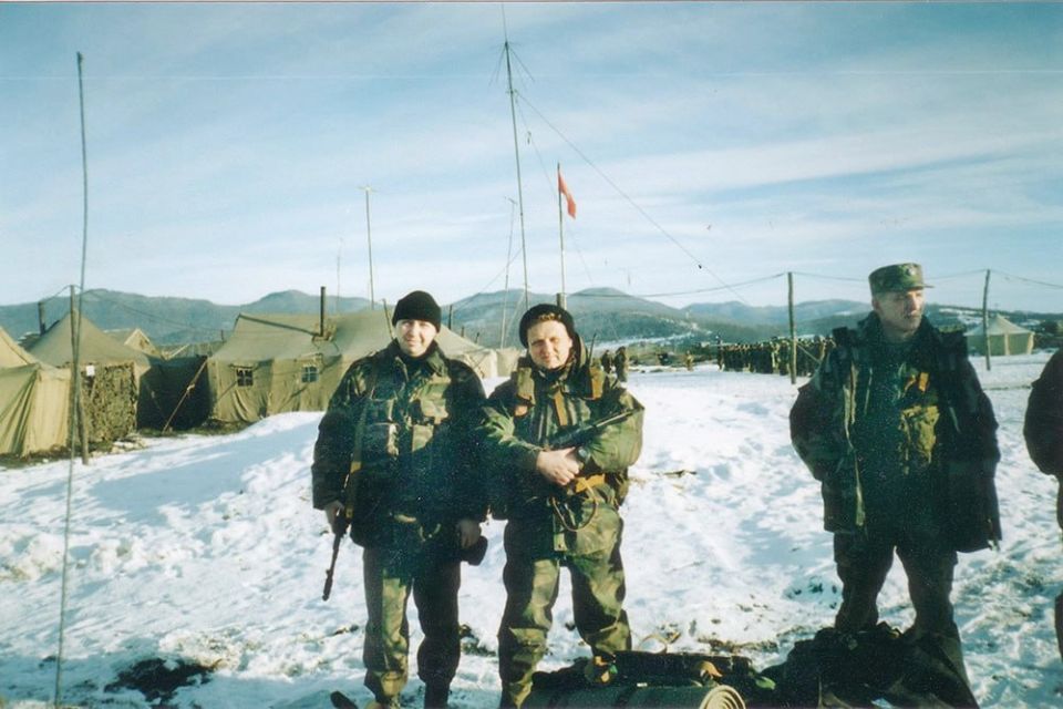 Охотник на «ждунов». Он спасал детей в Беслане, теперь работает в Донбассе Охотник на «ждунов». Он спасал детей в Беслане, теперь работает в Донбассе