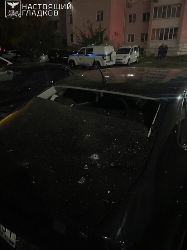 Сбитый дрон ВСУ упал на жилой дом в Старом Осколе Сбитый дрон ВСУ упал на жилой дом в Старом Осколе