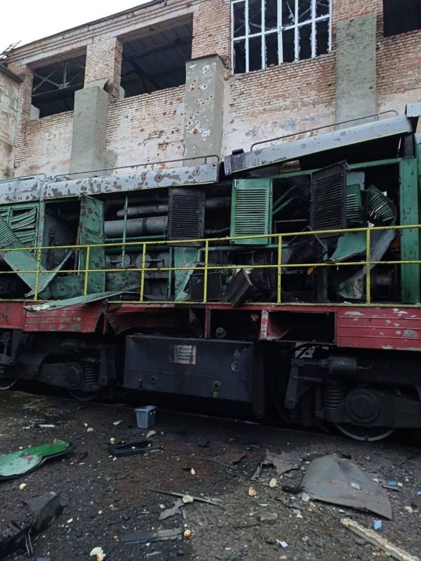 Олег Царёв: ВС РФ ночью нанесли удар по военным объектам в пяти областях Украины Олег Царёв: ВС РФ ночью нанесли удар по военным объектам в пяти областях Украины