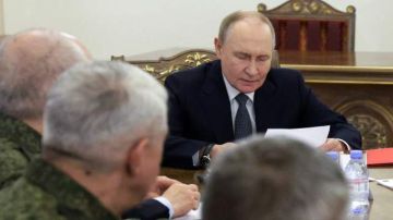 Алексей Журавлев: Нет никаких предпосылок к тому, что Запад вдруг поменяет свою манеру поведения и возьмет курс на примирение с Россией