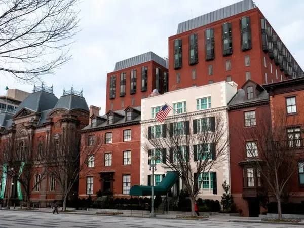  :              ,      ,  -  