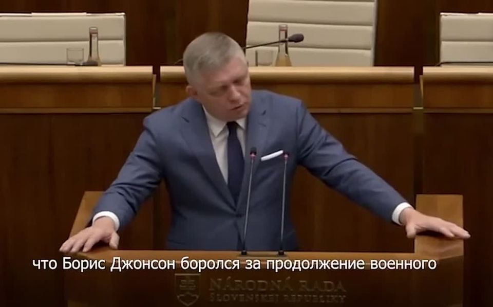 «Русские встают на колени только тогда, когда завязывают шнурки»