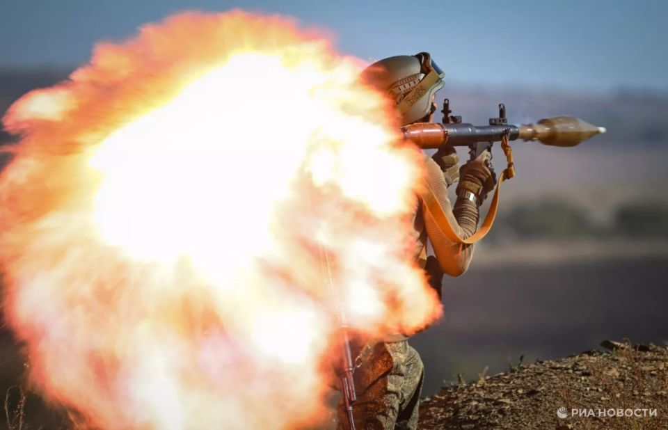 Еще 1600 военных потеряли ВСУ за сутки в зоне СВО