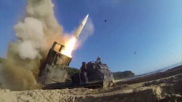 Администрация Трампа сняла ключевые ограничения на использование Украиной западных ракет большой дальности, что впервые позволило Киеву наносить удары по некоторым военным и логистическим объектам на территории России