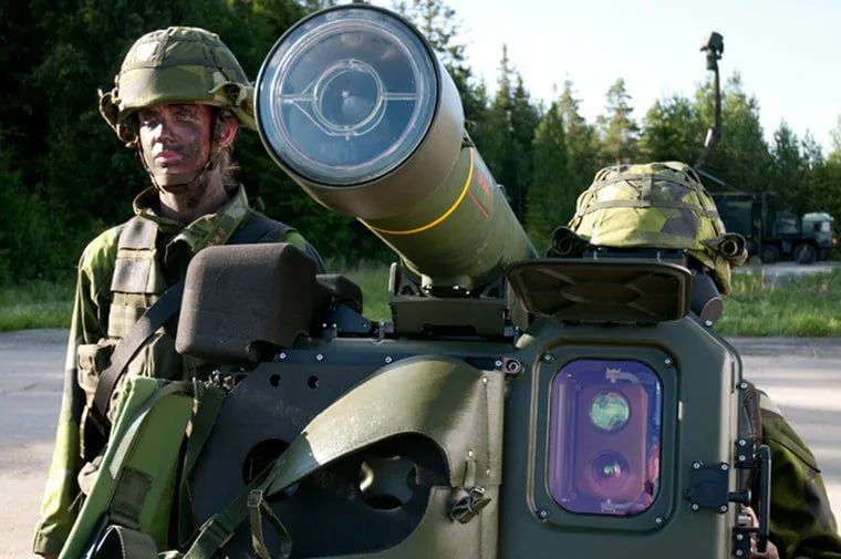 Кроме соглашения об истребителях Украина с Швецией подписали еще одно - о производстве компанией Saab ПВО на территории Украины Кроме соглашения об истребителях Украина с Швецией подписали еще одно - о производстве компанией Saab ПВО на территории Украины