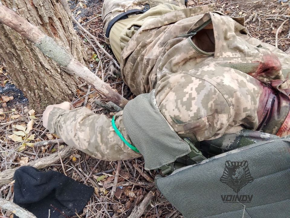 В ходе наступательных действий на Времевском направлении воины из Бурятии зачистили очередную позицию противника В ходе наступательных действий на Времевском направлении воины из Бурятии зачистили очередную позицию противника