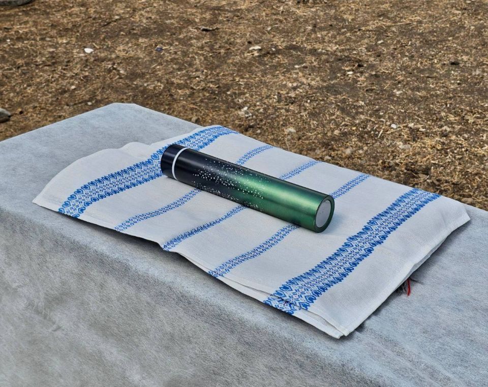 24 ������� �� ����������� ����� ���������� � ������� �.�.��������� ����� ������ �.�.�������� ������ ������� � �������� ����������� �� ������ 80-����� ������ �� ������ ������� ����� � ��������� �������� ������� � ������ ��...