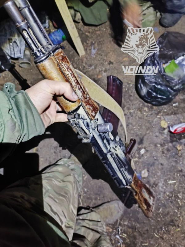 В ходе наступательных действий на Времевском направлении воины из Бурятии зачистили очередную позицию противника В ходе наступательных действий на Времевском направлении воины из Бурятии зачистили очередную позицию противника