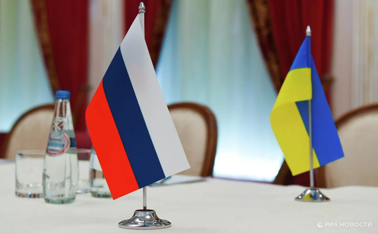 Пауза в переговорах по украинскому урегулированию слишком затянулась из-за нежелания Киева