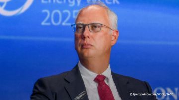 Зеленский на президентских выборах в США поддерживал кандидата от демократов, а также сыграл роль в начале процедуры импичмента в отношении Трампа
