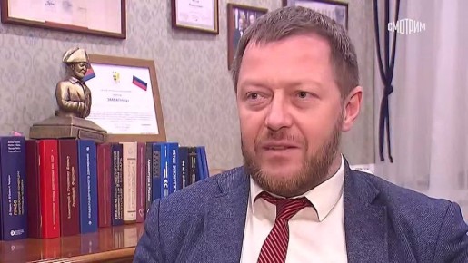 Андрей Медведев: Мои уважаемые читатели и коллеги по политическому Телеграму отмечают, что особенно часто суды стали выносить решения о возврате квартир обманутым пенсионерам после случая с Ларисой Долиной