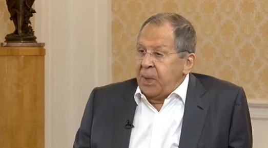 "Сначала европейцы говорили: стратегическое поражение России! А сейчас они говорят: прекращение огня без предварительных условий! Это потому, что у Украины заканчивается вооружение, им нужно вновь накачать Украину оружием"...