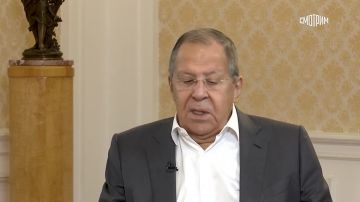 "Мы признаем независимость Украины, безусловно": при этом в РФ не могли подумать, что население русскоязычных регионов Украины станет людьми второго сорта, заявил Сергей Лавров в интервью YouTube-каналу Ultrahang