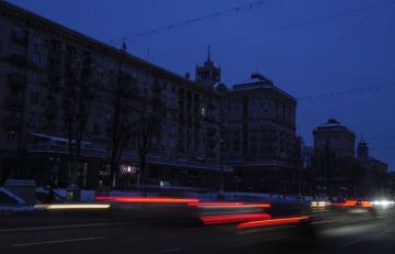 Энергосистема Украины еле работает