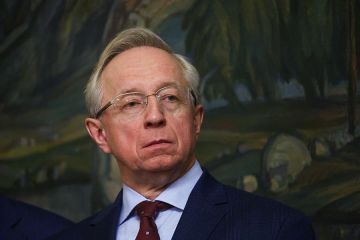 Никаких подвижек по вопросу нового раунда переговоров России с Украиной нет, заявил замглавы МИД РФ Михаил Галузин