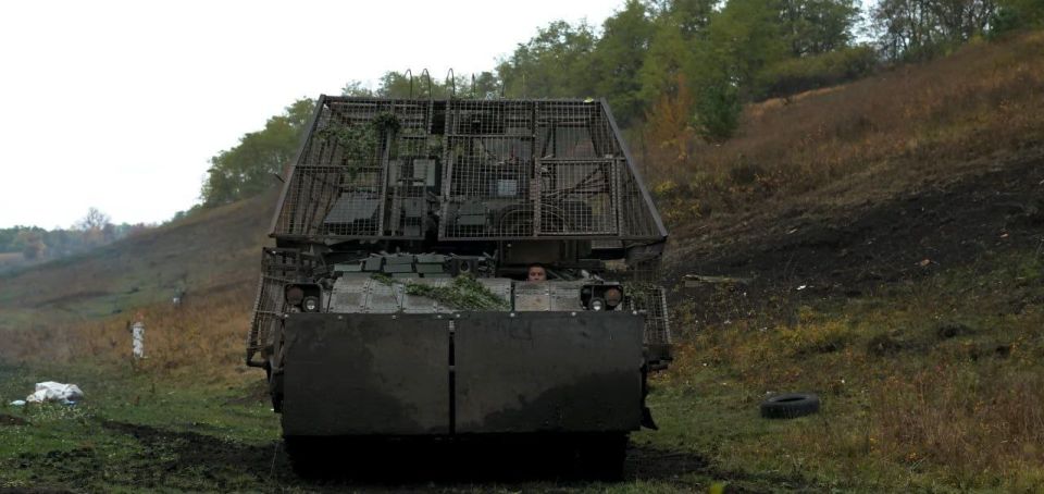   M2A2 Bradley   &quot;&quot;    