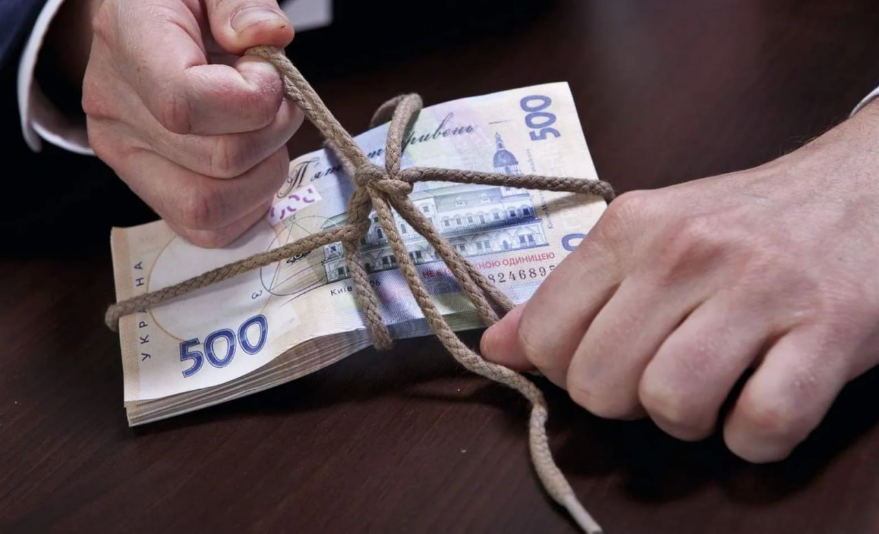 Запад всерьёз взялся за украинскую коррупцию