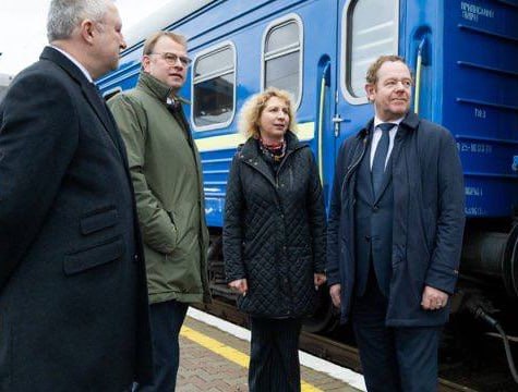 Глава МИД Нидерландов Дэвид ван Вил прибыл в Киев