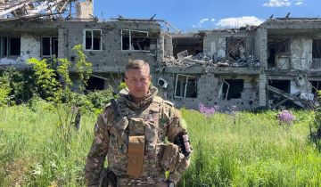 Путин поддержал предложение о создании добровольческих формирований для усиления защиты особо опасных объектов на территорию России, заявил Шойгу