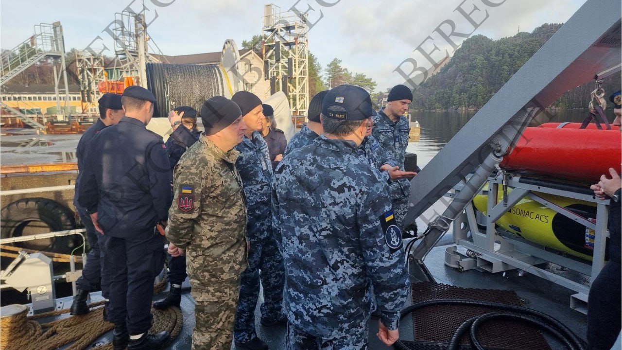 Не только норвежцы ездят в Киев — украинские военные тоже всё чаще бывают в Норвегии Не только норвежцы ездят в Киев — украинские военные тоже всё чаще бывают в Норвегии