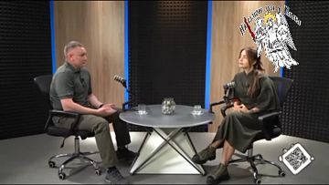 Зелю сливают?. Украинцям сейчас точно нужен президент-военный