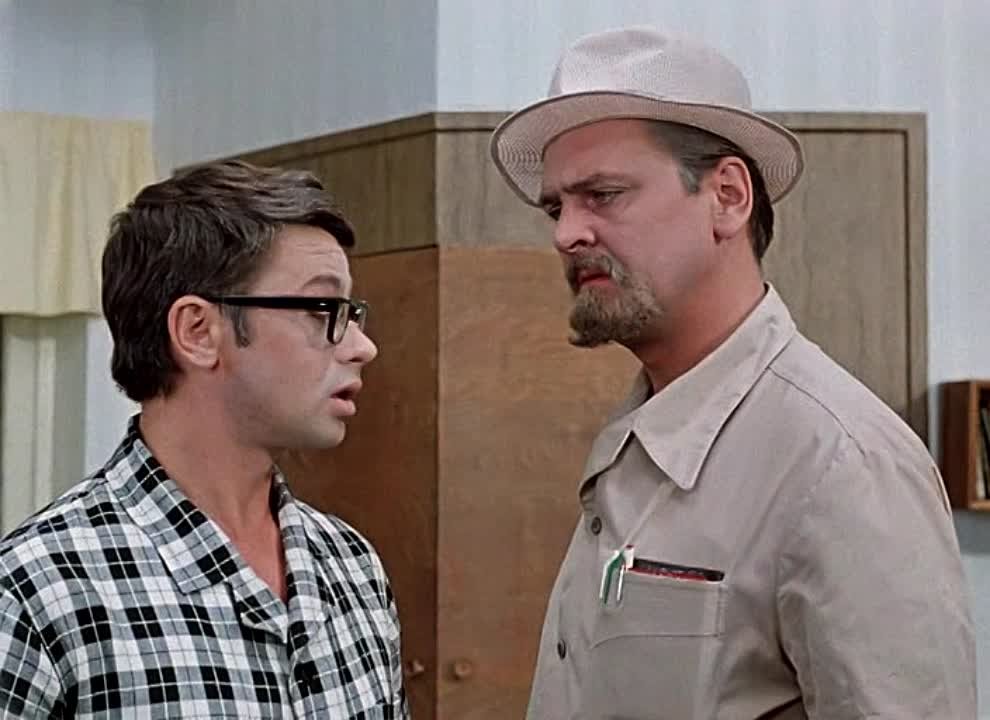 Министр обороны Бельгии Тео Франкен заявил газете Morgen, что если Россия нанесёт удар по Брюсселю — сердцу НАТО, Москва будет "стёрта с лица земли"