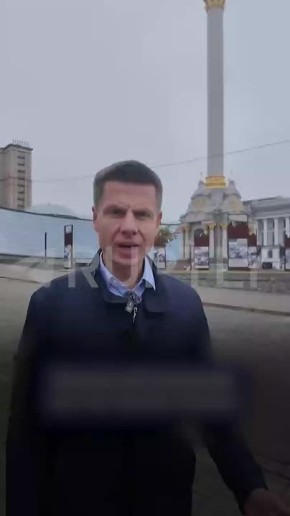      .       ,     ,       2001   